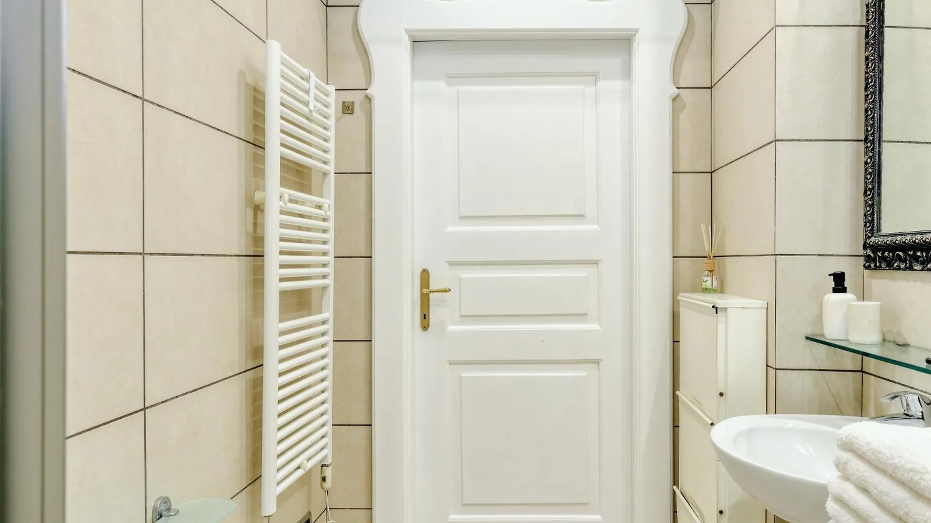 Apartman Joivy Lovely Loft Near The City Centre Milánó