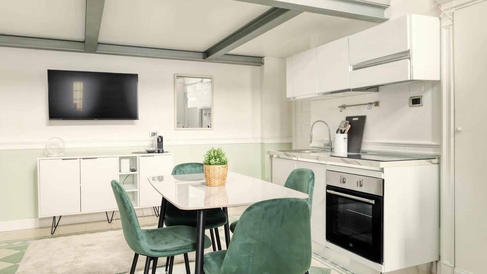 Appartement Joivy Lovely Loft Near The City Centre Milaan